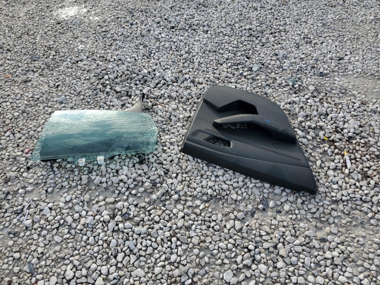 2023 Honda Accord - Image 12