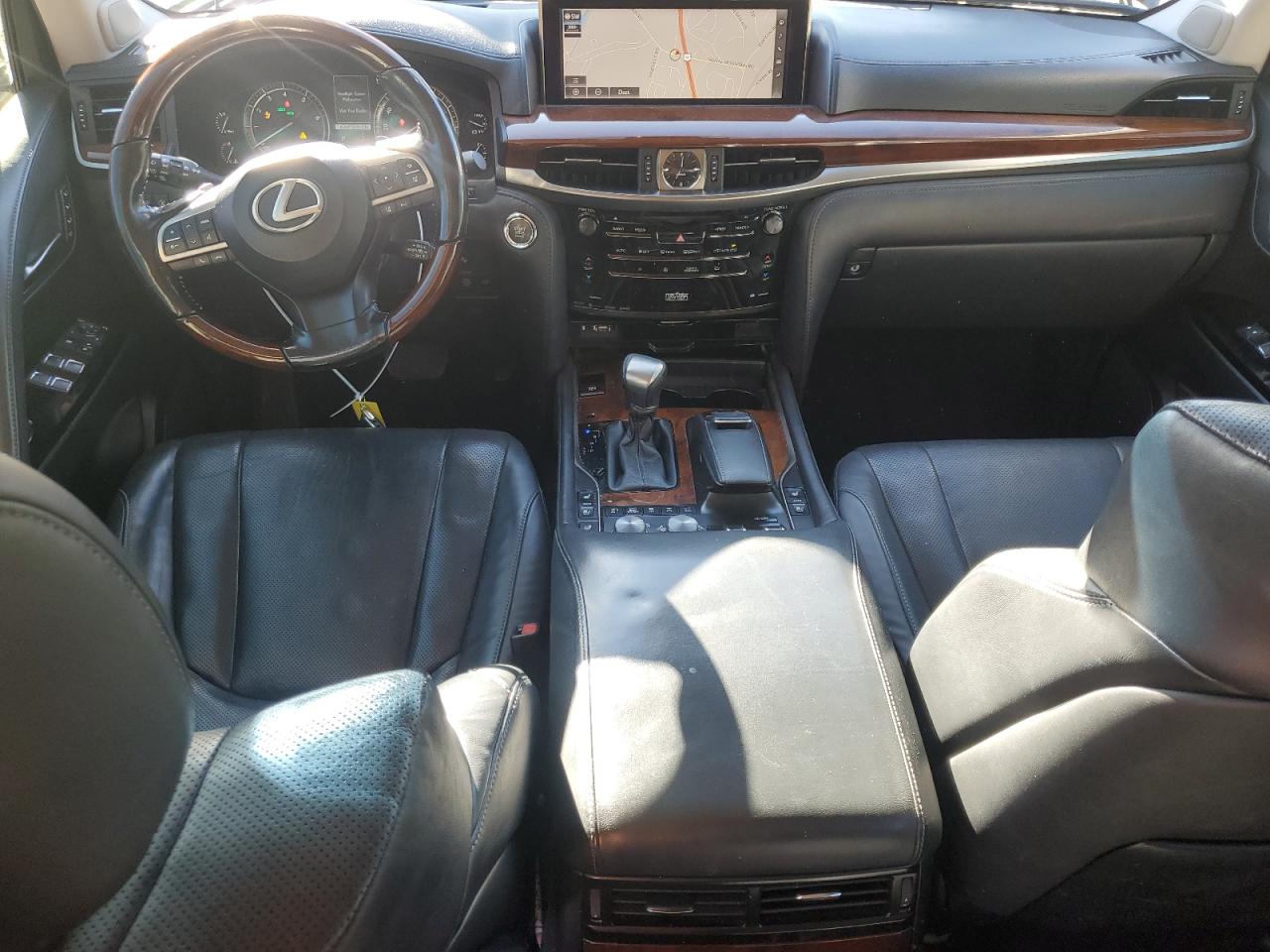 VIN JTJHY7AX9H4248149 2017 LEXUS LX570 no.8