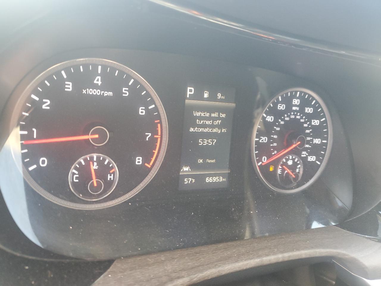 2021 Kia K5 - Image 9