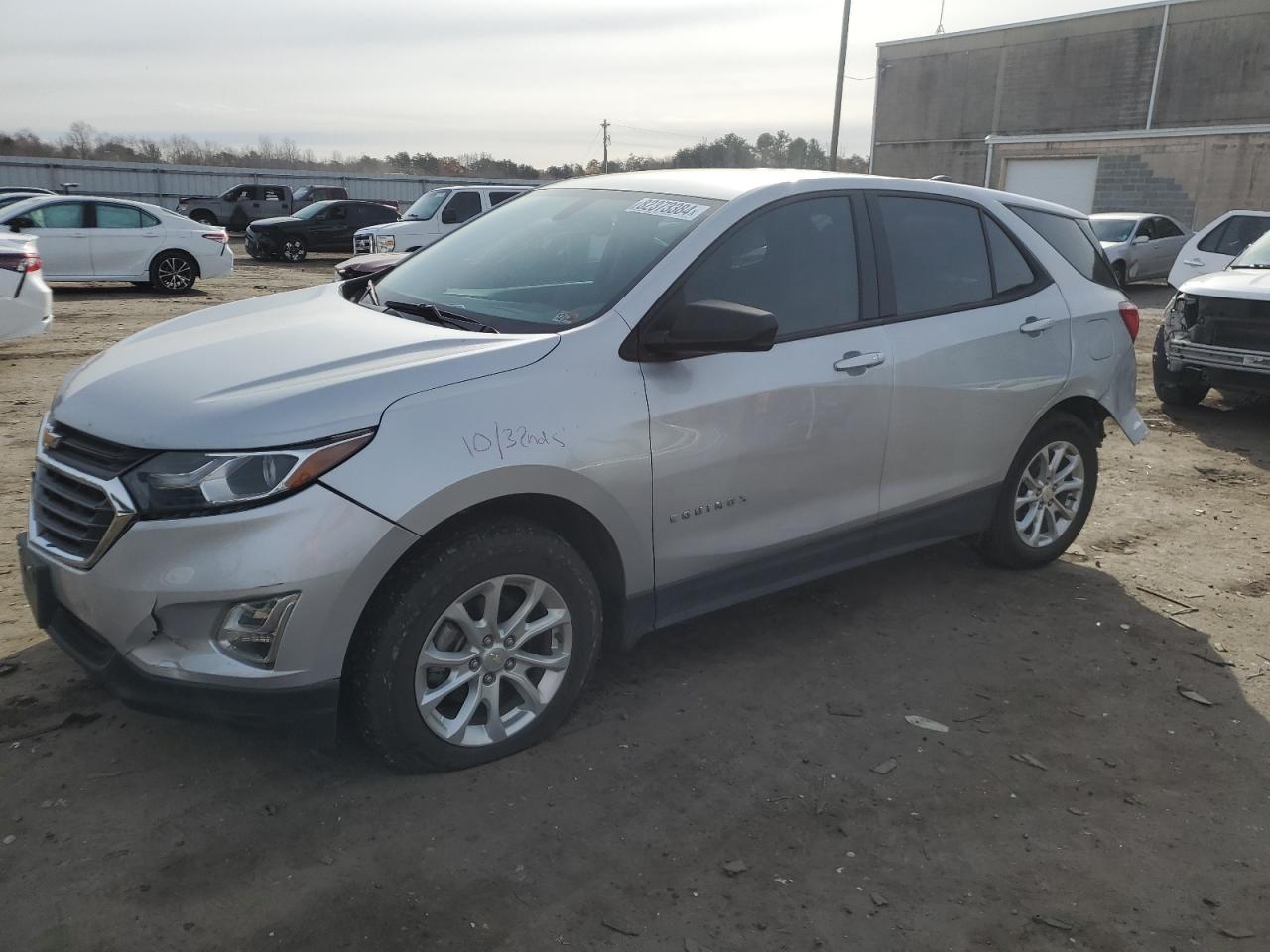 2018 Chevrolet Equinox - Image 1
