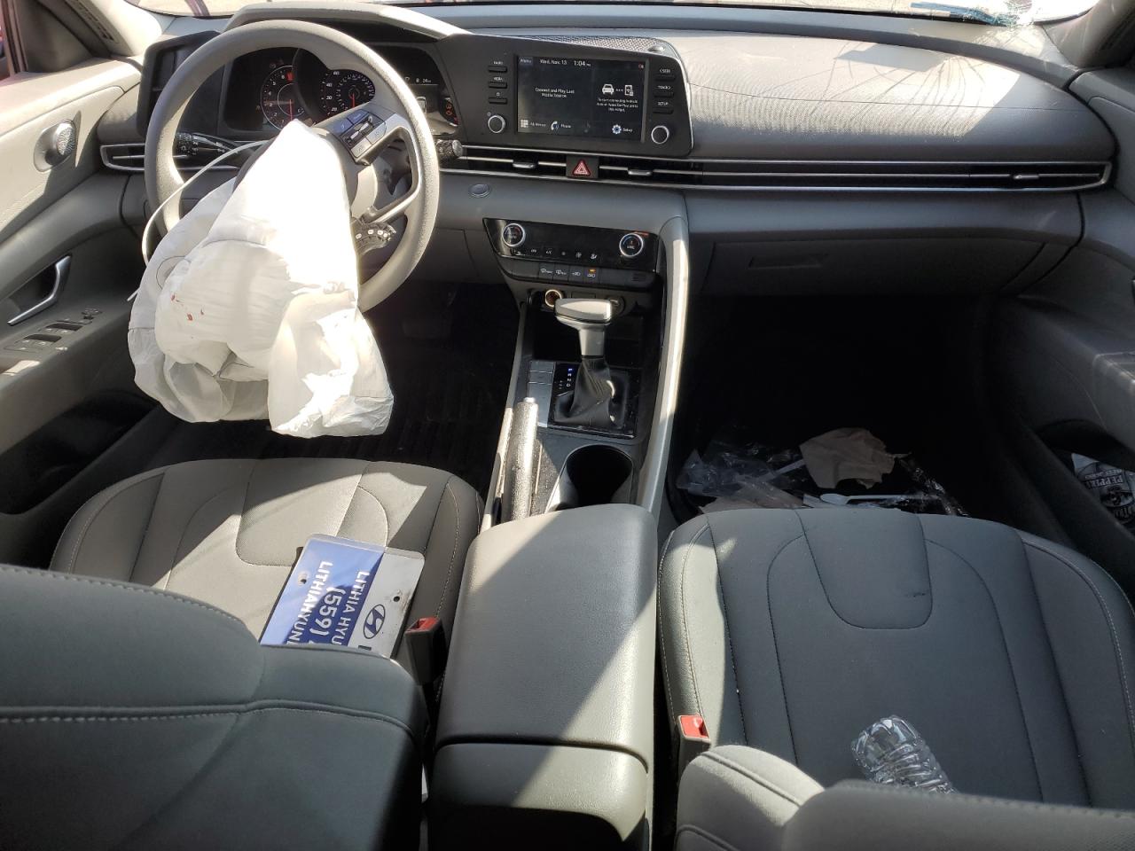 2023 Hyundai Elantra - Image 8