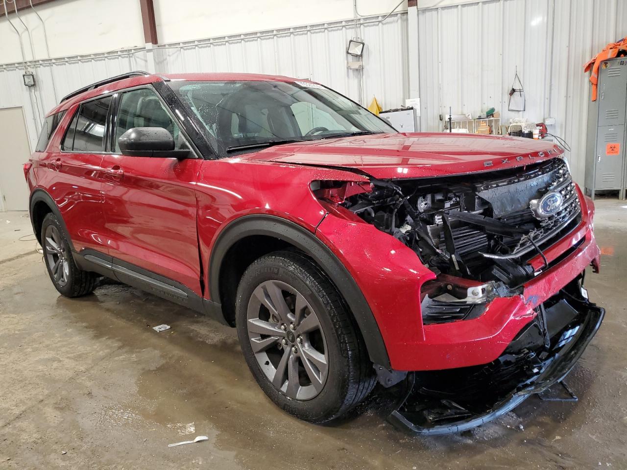 2021 Ford Explorer - Image 4