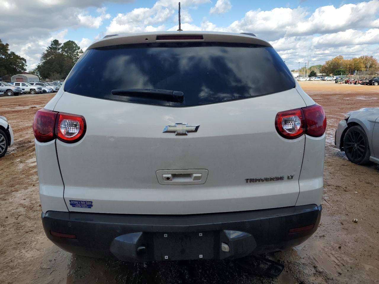 2011 Chevrolet Traverse Lt VIN: 1GNKRGED0BJ213280 Lot: 81328064