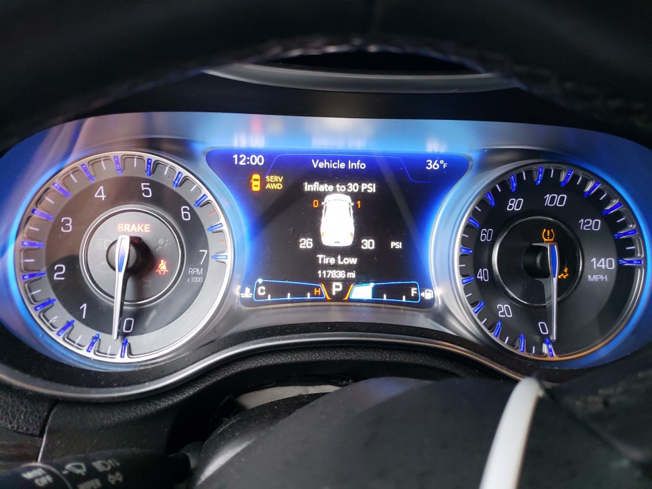 2015 Chrysler 300 Limited VIN: 2C3CCARG7FH899782 Lot: 81990844