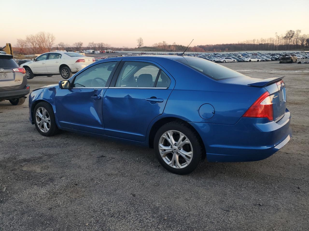 2012 Ford Fusion - Image 2