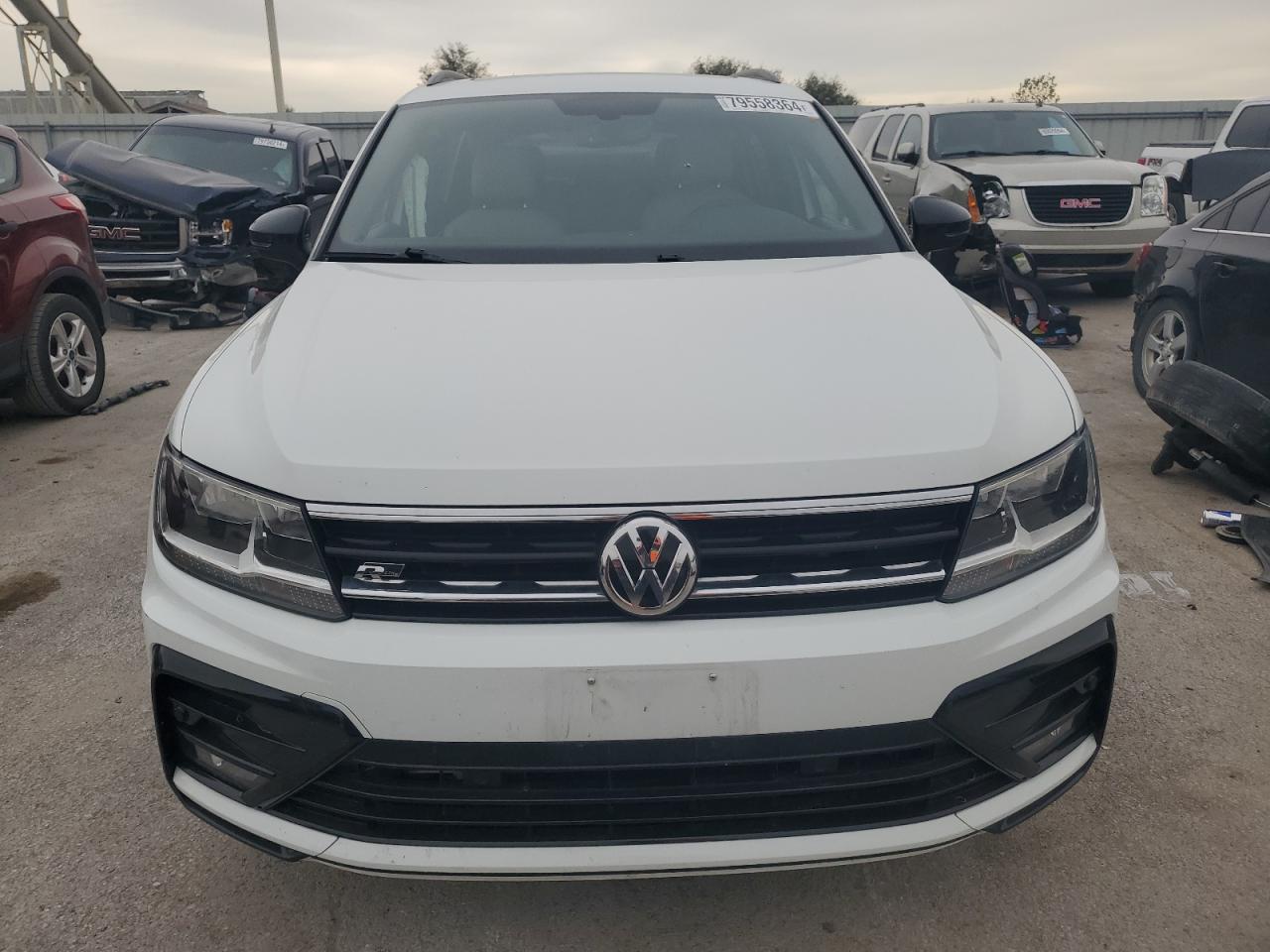 2020 Volkswagen Tiguan - Image 5
