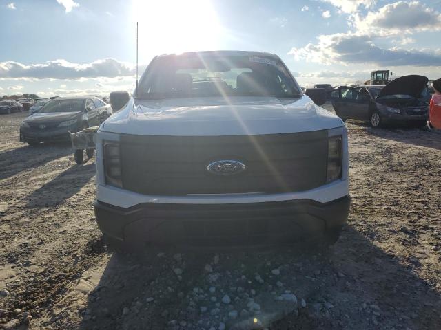  FORD F150 LIGHT 2022 Белы