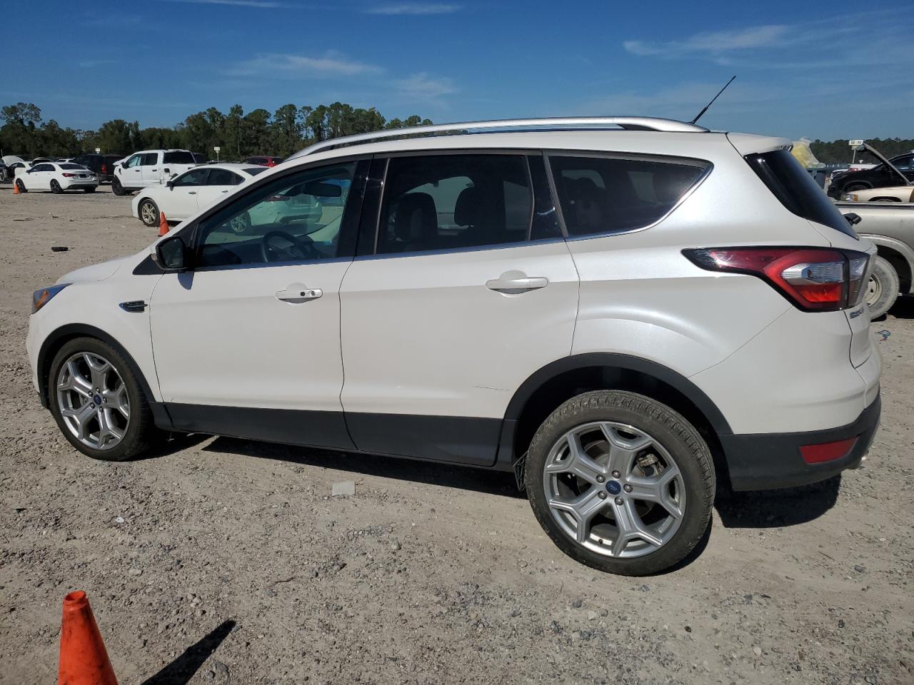 2017 Ford Escape - Image 2