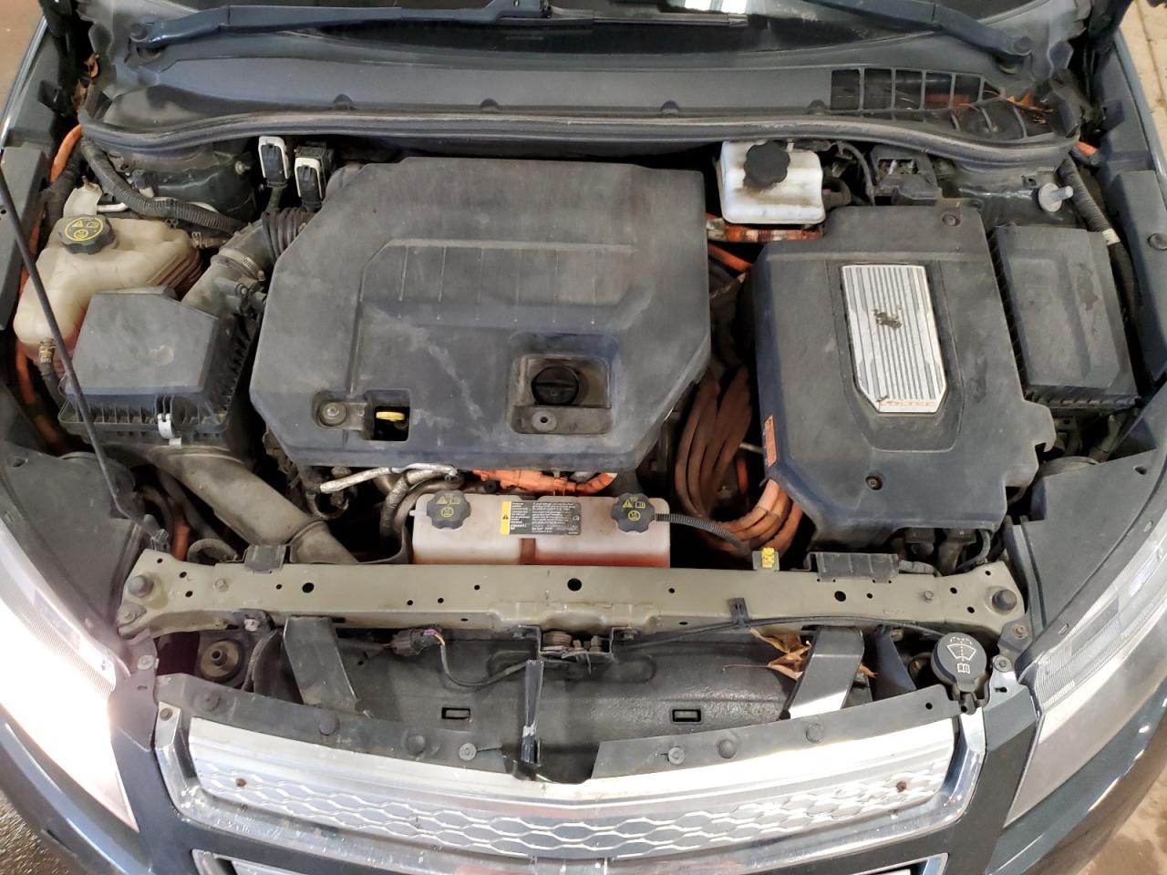 2013 Chevrolet Volt - Image 11