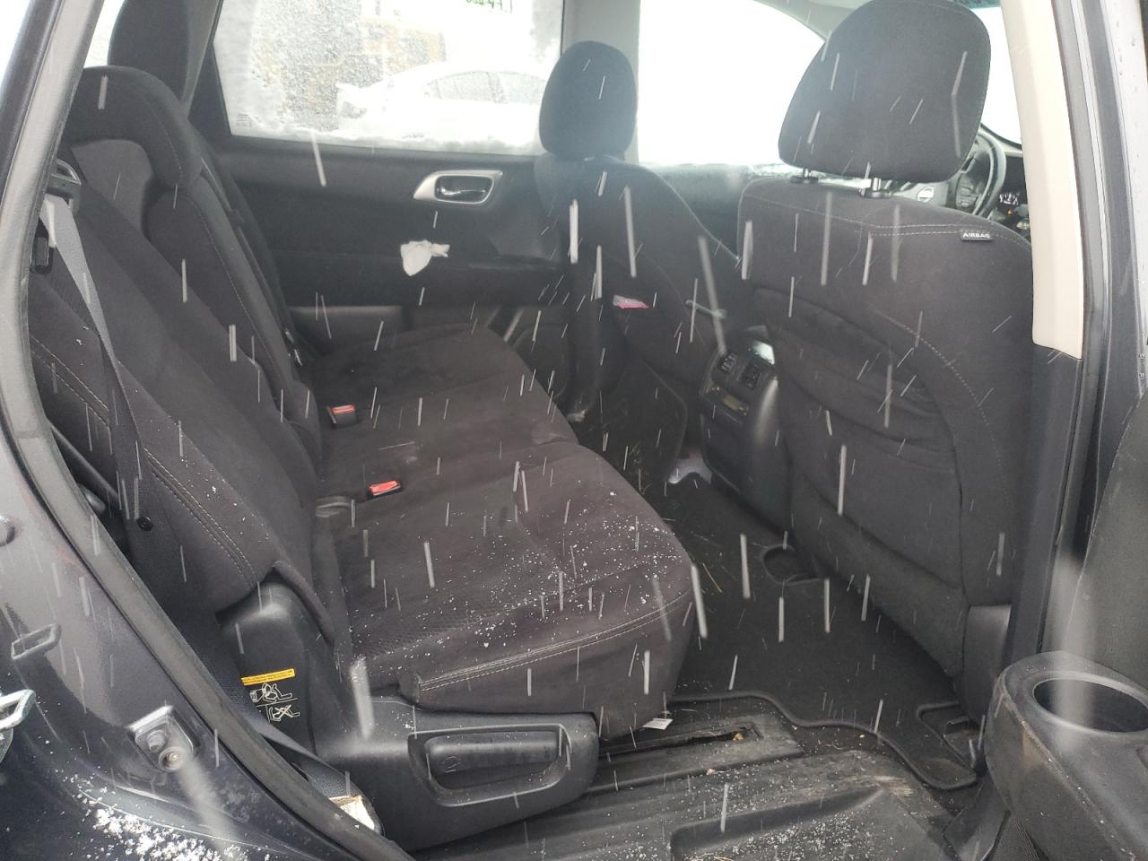 2013 Nissan Pathfinder - Image 10