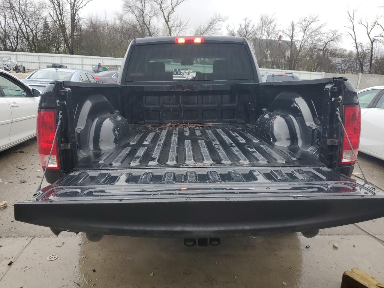 2015 Ram 1500 St VIN: 1C6RR7FT2FS520275 Lot: 80022574