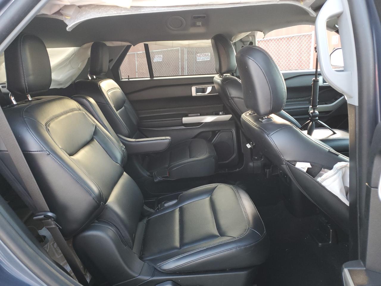 2021 Ford Explorer - Image 12