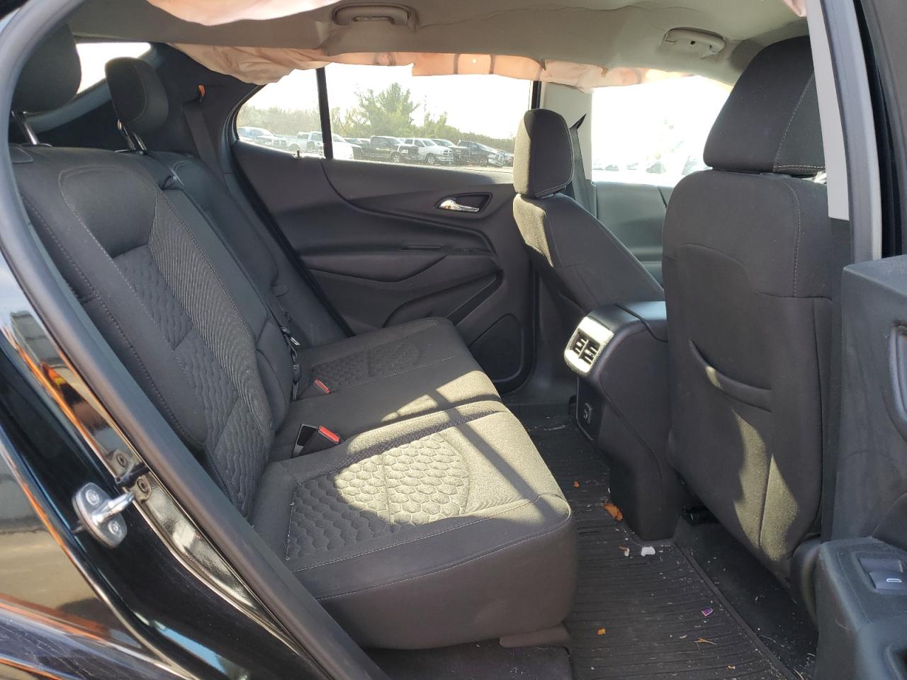 2019 Chevrolet Equinox - Image 11