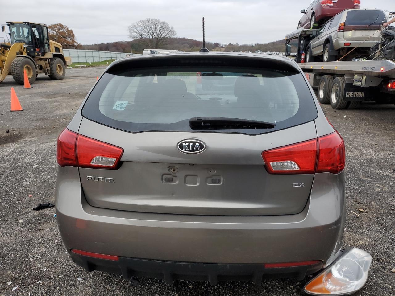 2011 Kia Forte Ex VIN: KNAFU5A26B5385112 Lot: 79769864