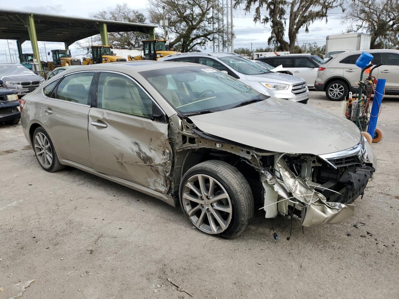 2014 Toyota Avalon - Image 4