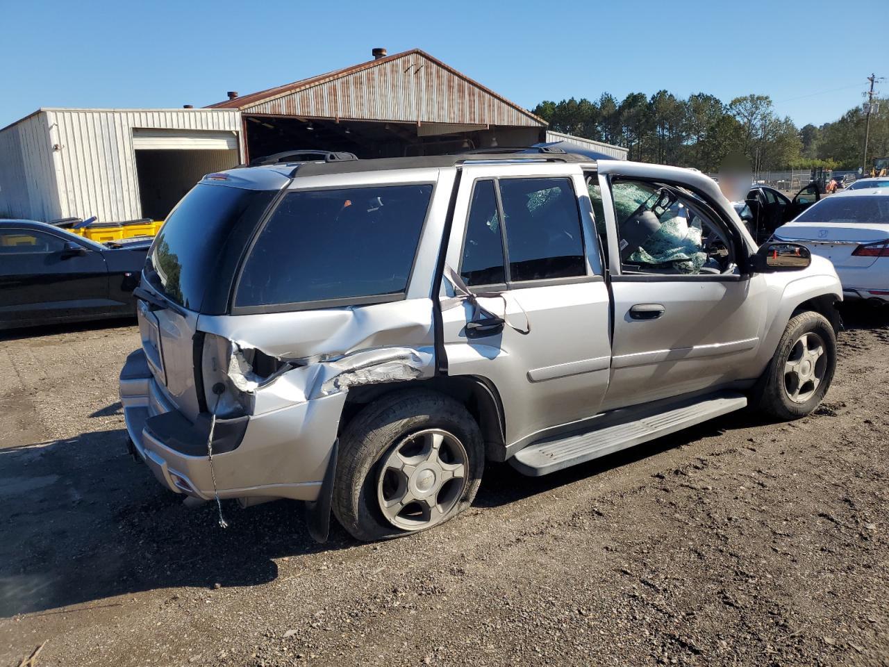 2007 Chevrolet TrailBlazer - Image 3