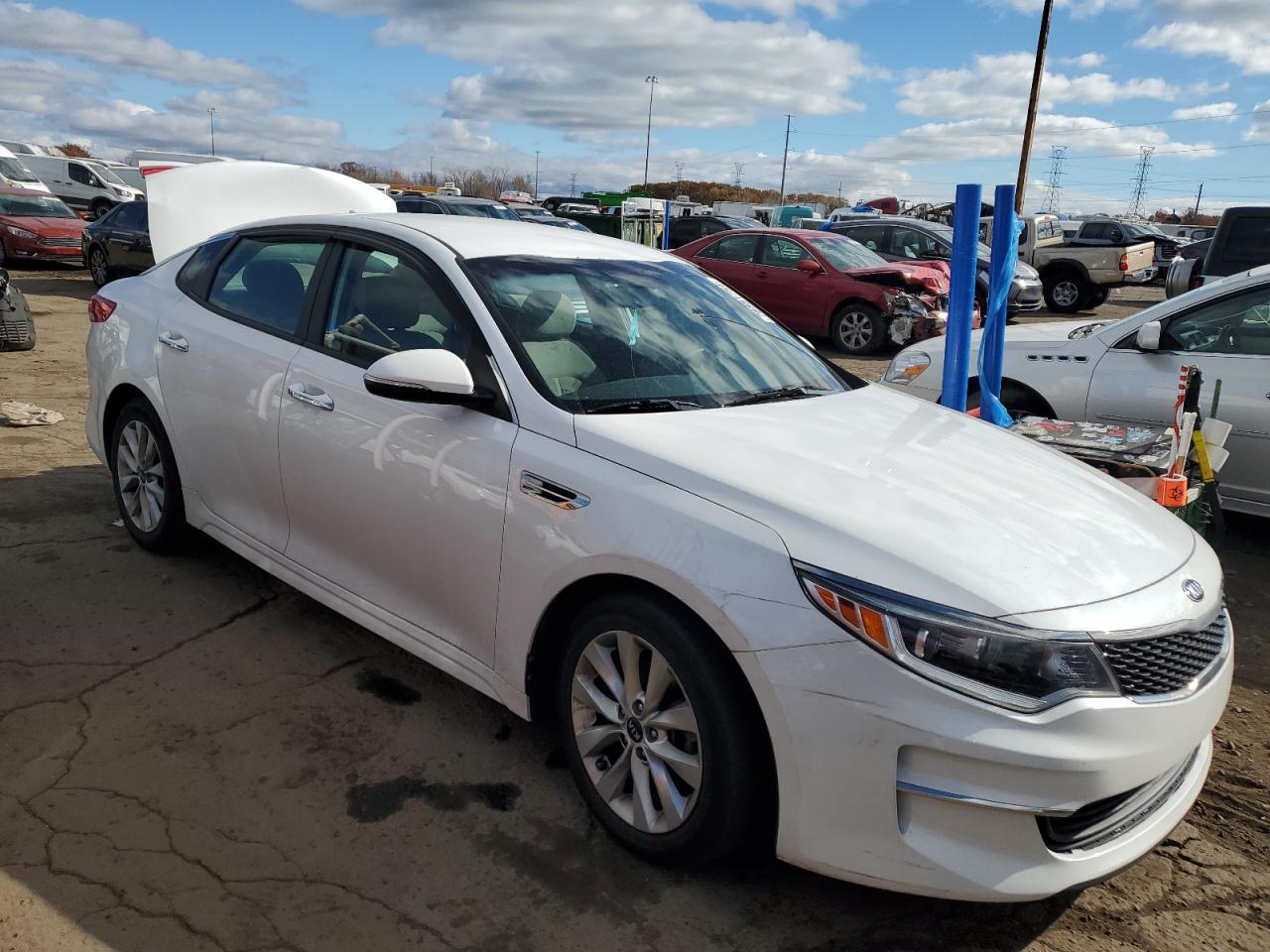 2018 Kia Optima - Image 4