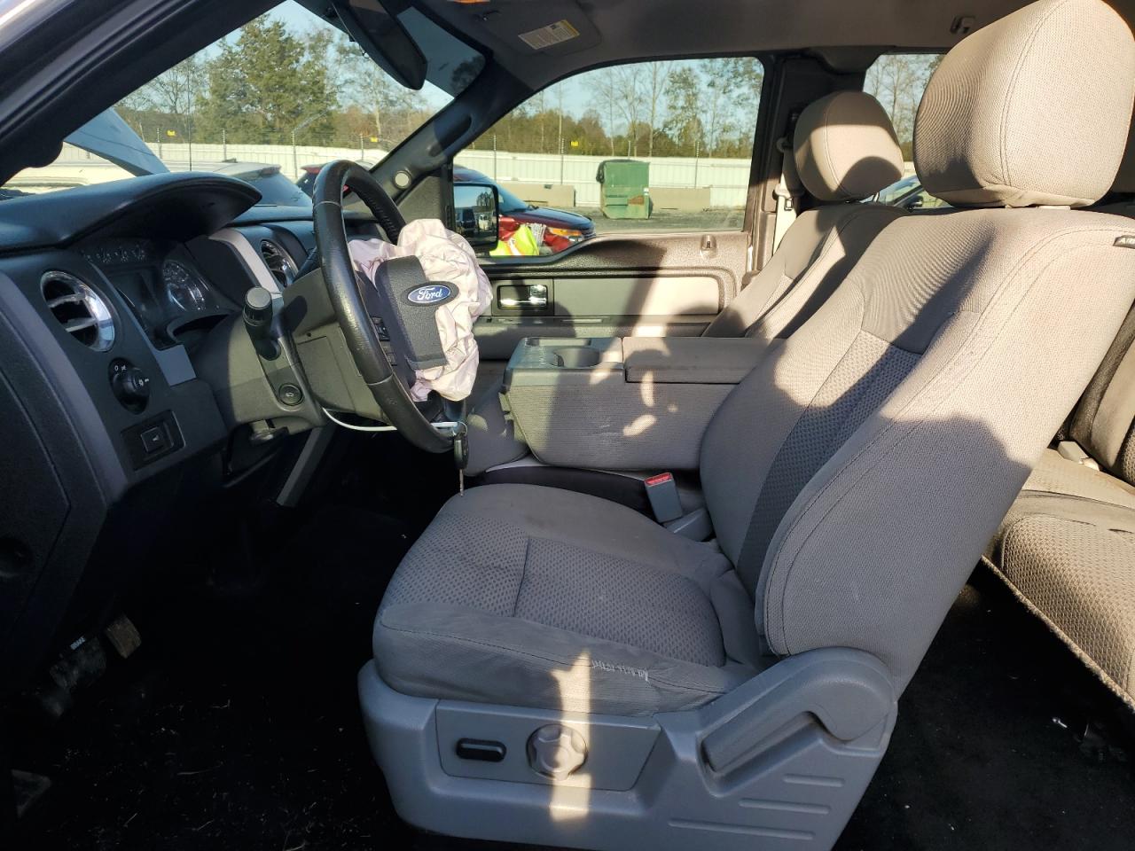 2013 Ford F-150 - Image 7