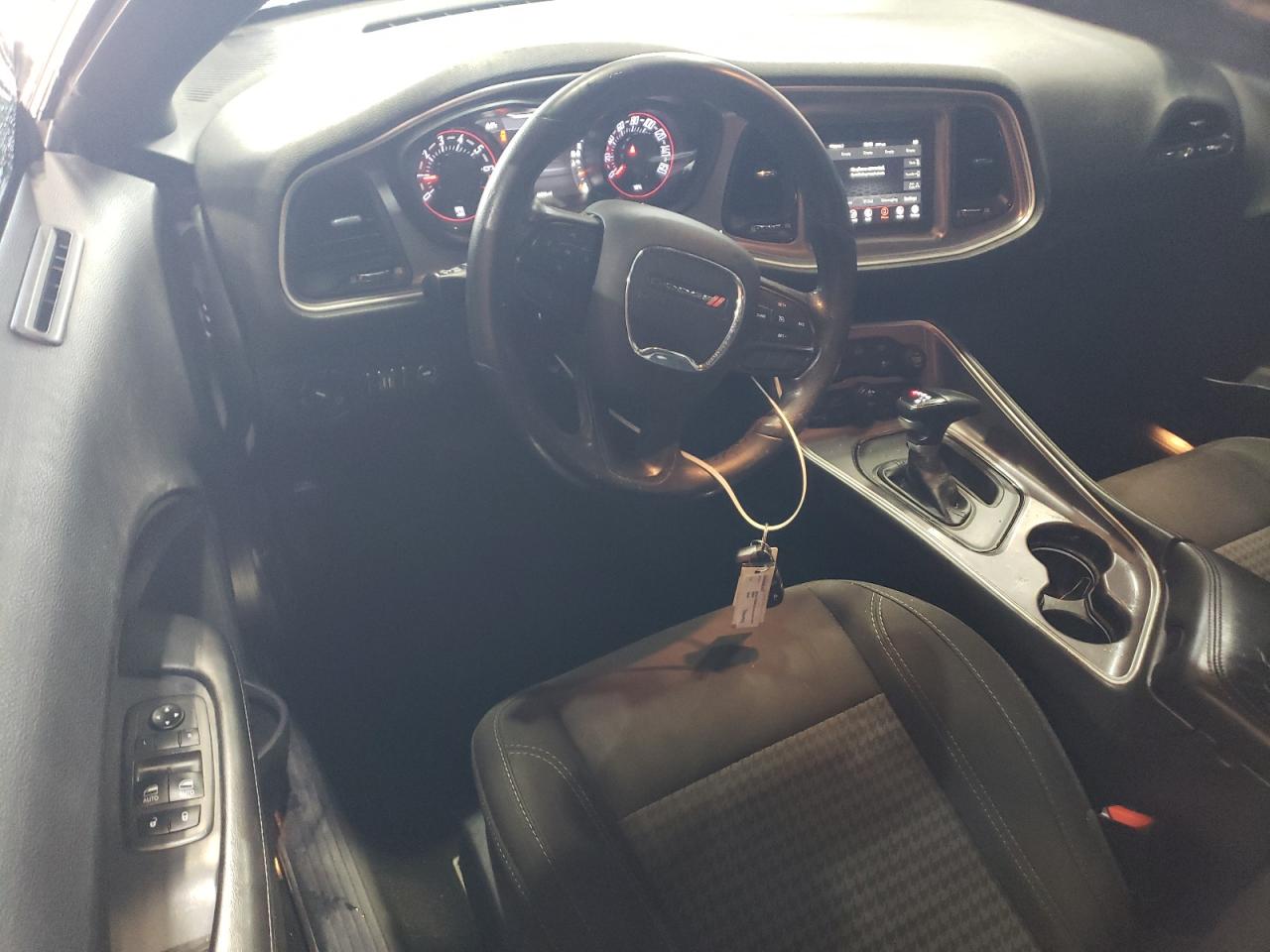 2020 Dodge Challenger - Image 8