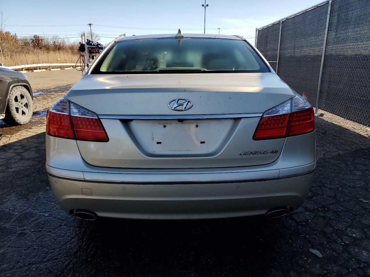 2009 Hyundai Genesis 4.6L VIN: KMHGC46F99U047179 Lot: 80021444