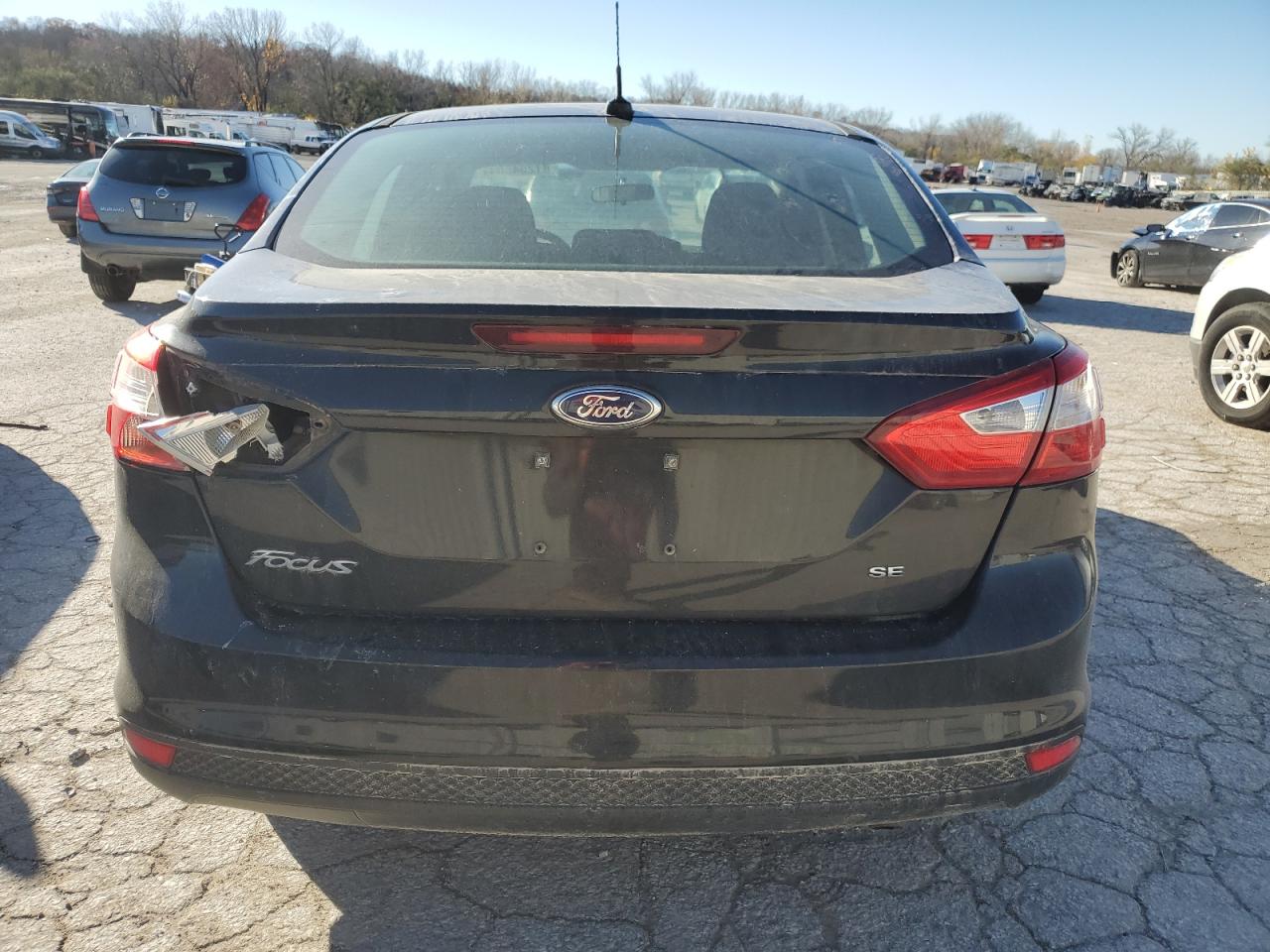 2014 Ford Focus Se VIN: 1FADP3F21EL350661 Lot: 81254504