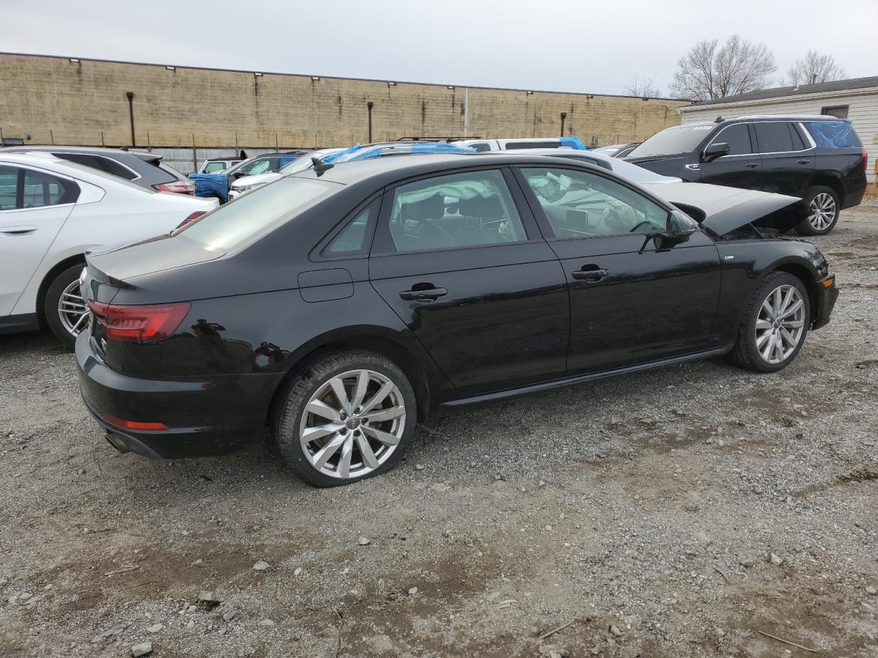 VIN WAUKMAF41JA219149 2018 AUDI A4 no.3