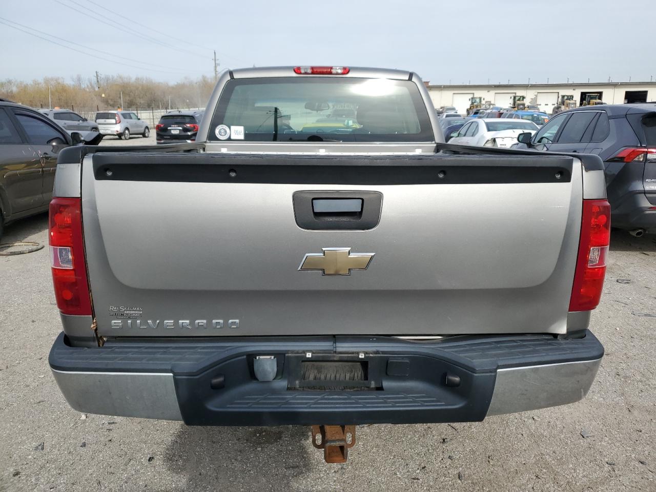 2008 Chevrolet Silverado K1500 VIN: 2GCEK19J081118129 Lot: 80361644