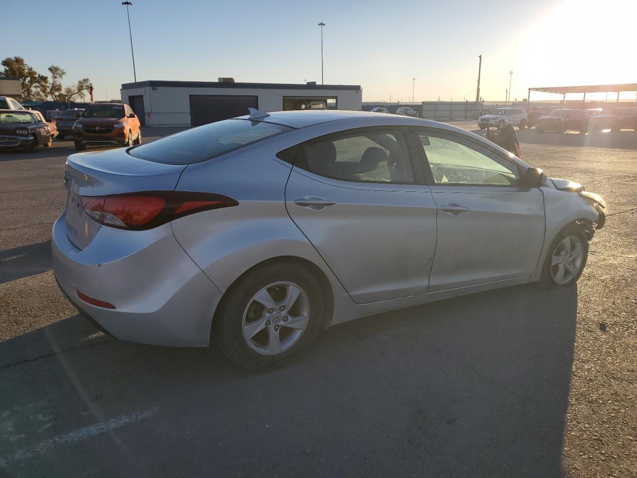 VIN KMHDH4AE2EU184445 2014 HYUNDAI ELANTRA no.3