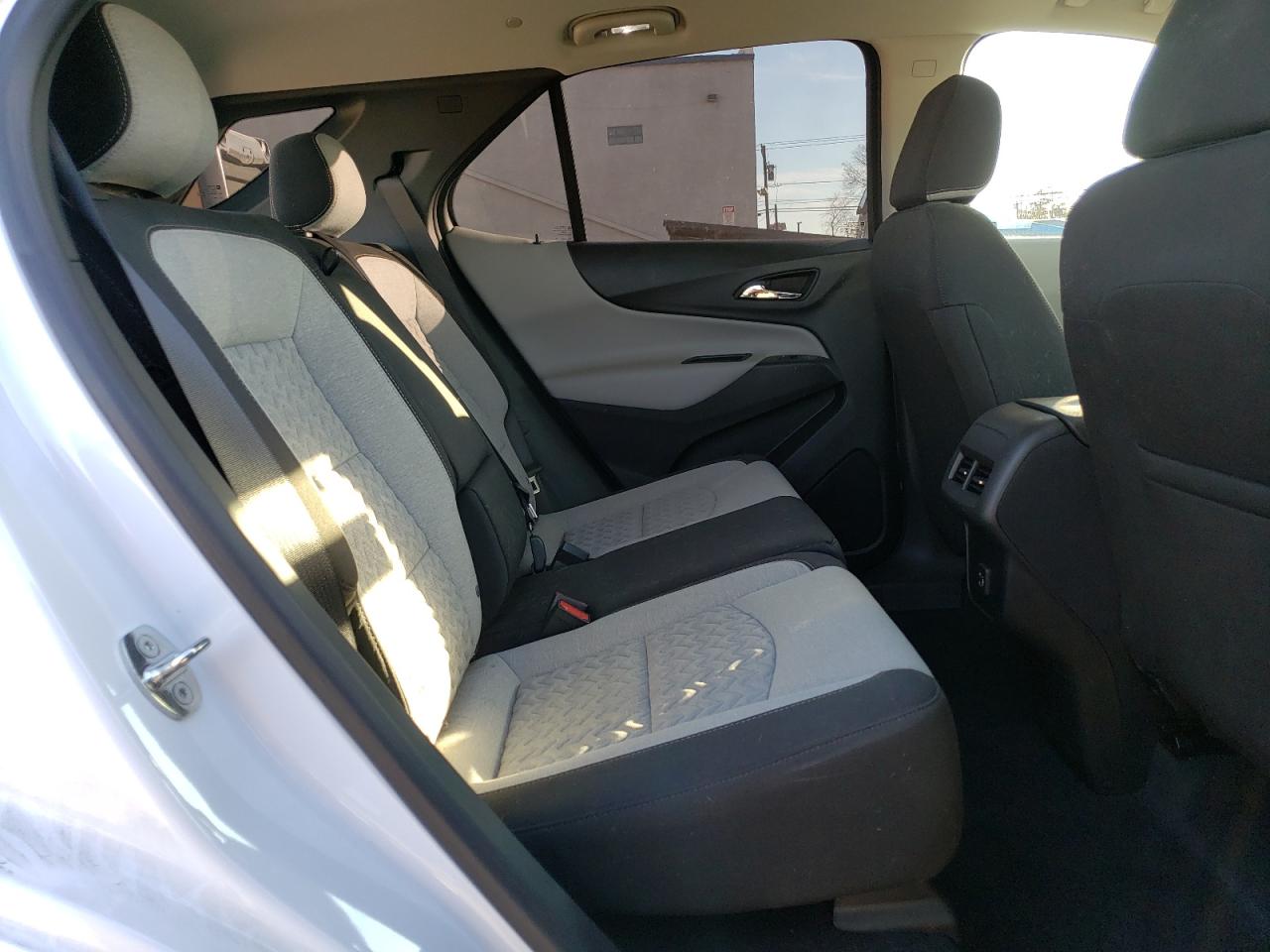 2023 Chevrolet Equinox - Image 11