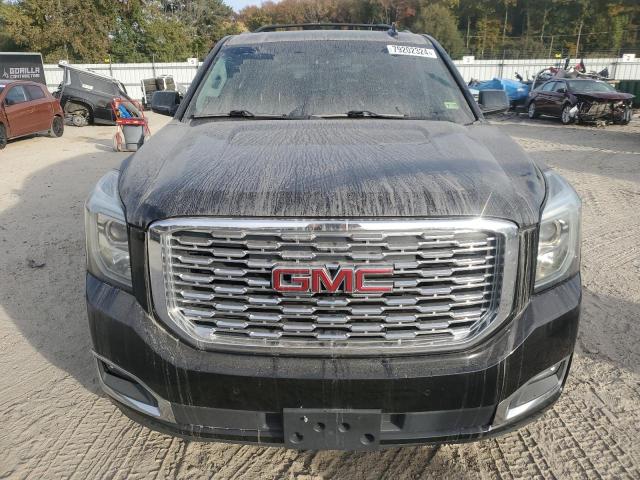  GMC YUKON 2018 Черный