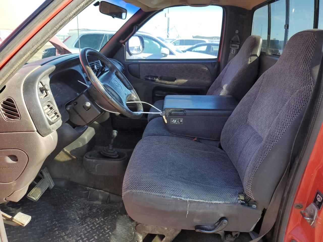 1998 Dodge RAM - Image 7