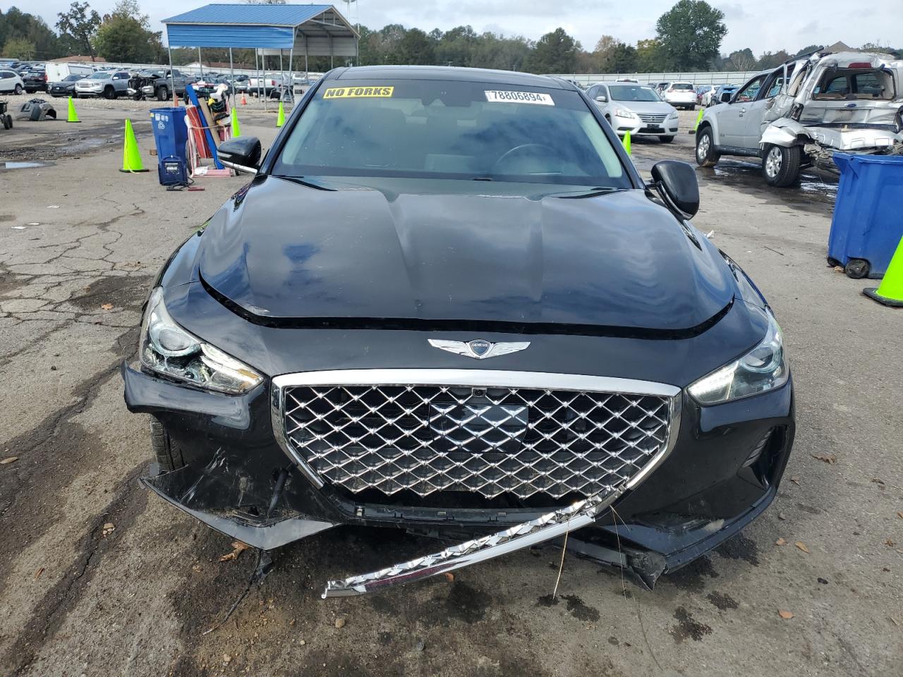 VIN KMTG44LA4KU020585 2019 GENESIS G70 no.5