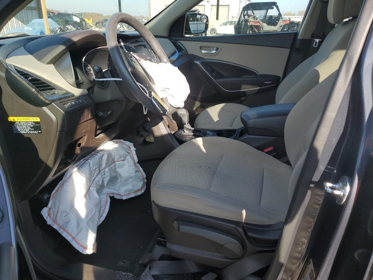 2018 Hyundai Santa Fe - Image 7