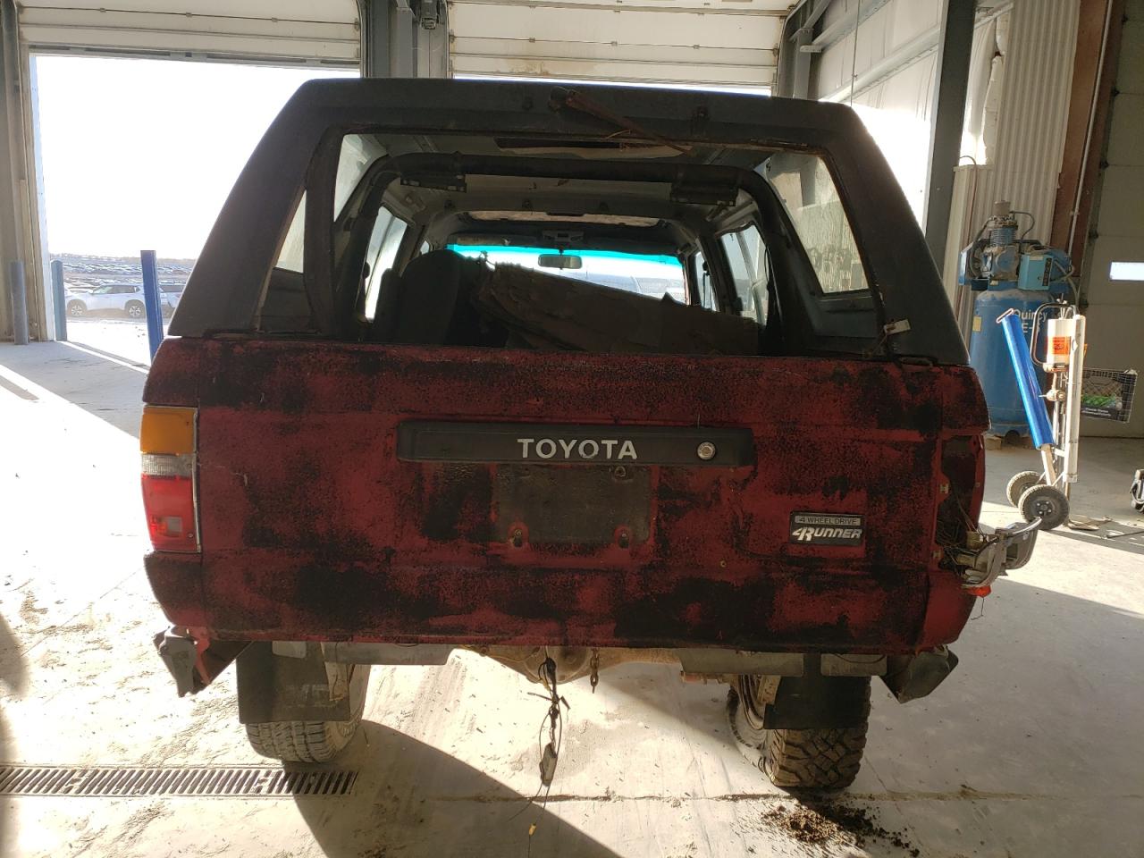 1986 Toyota 4Runner Rn60 VIN: JT4RN62D4G0035551 Lot: 81623824