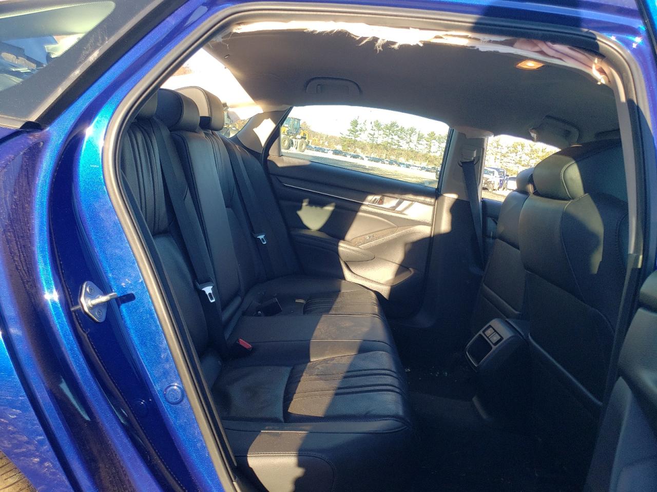 2022 Honda Accord - Image 10