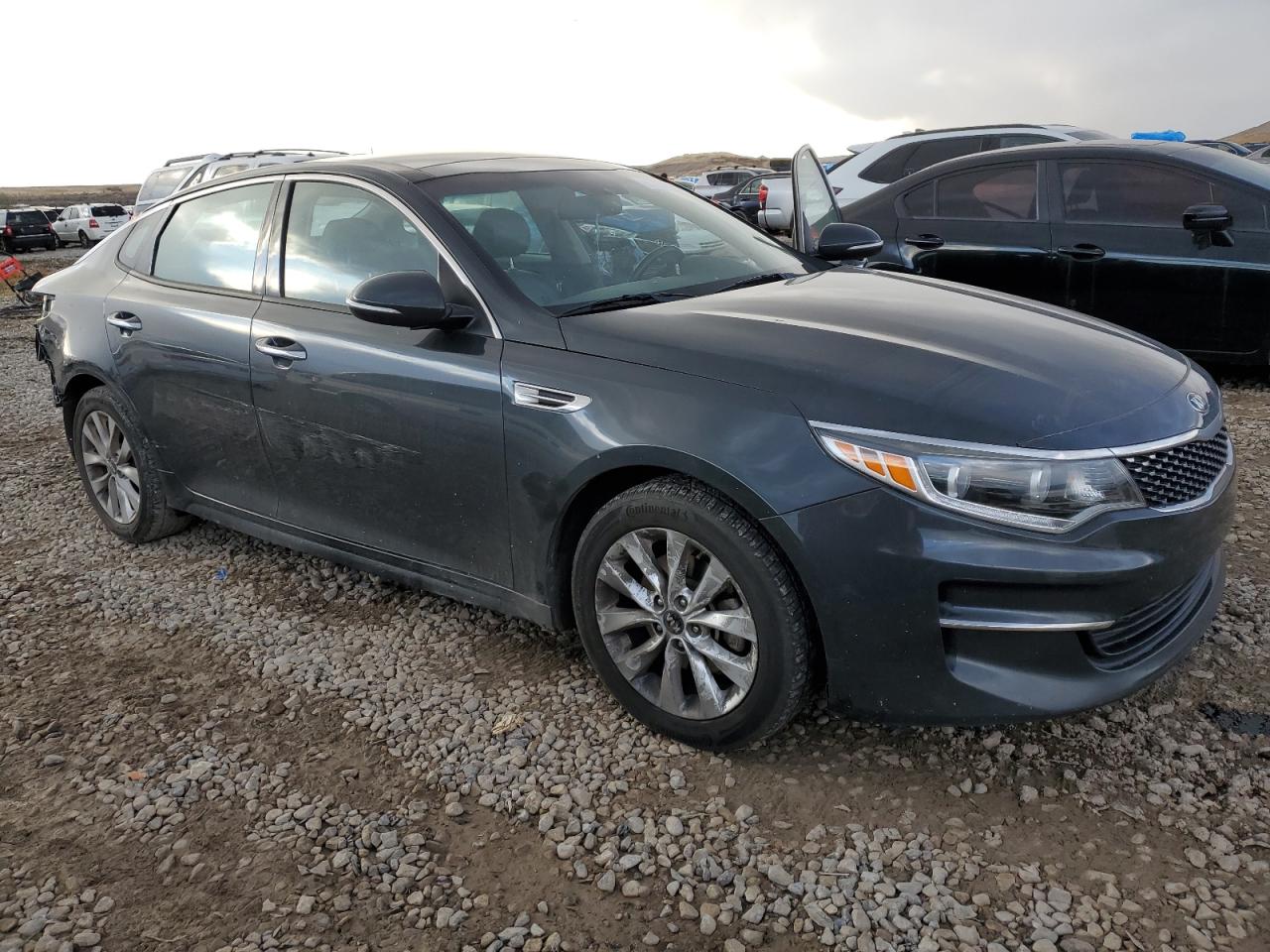 VIN 5XXGU4L3XGG109431 2016 KIA OPTIMA no.4