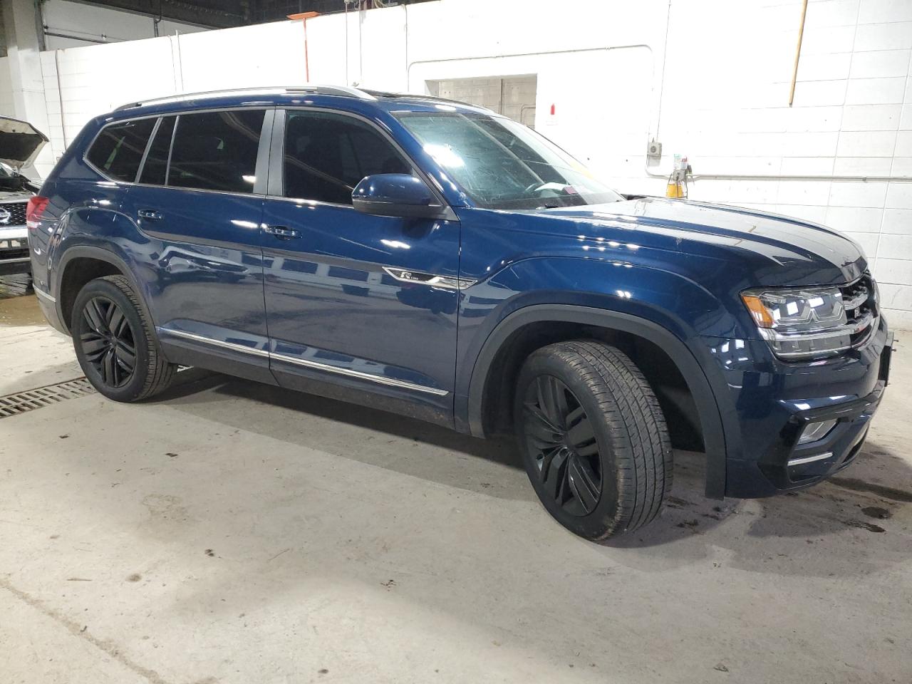 2019 Volkswagen Atlas - Image 4