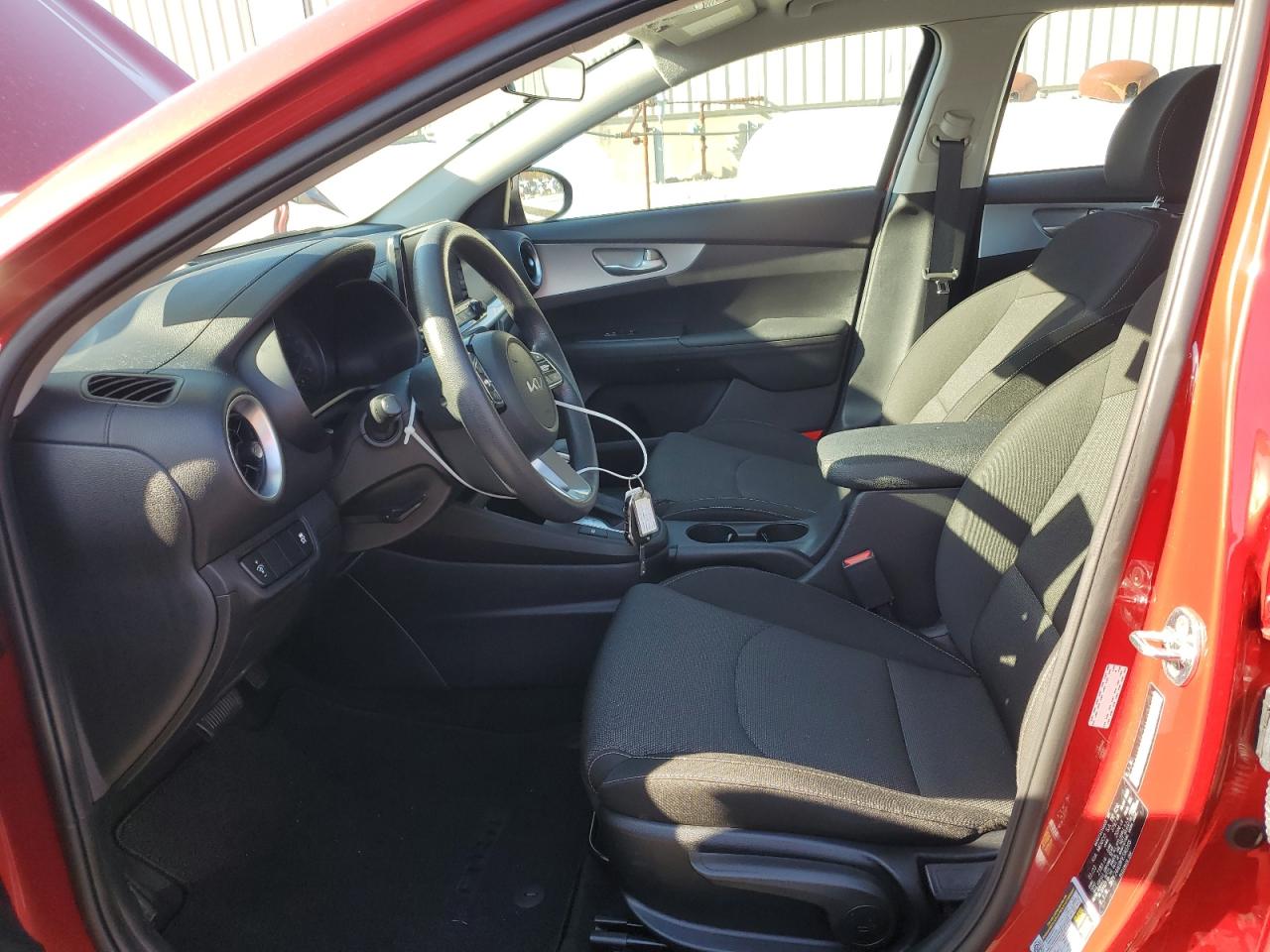 2023 Kia Forte - Image 7