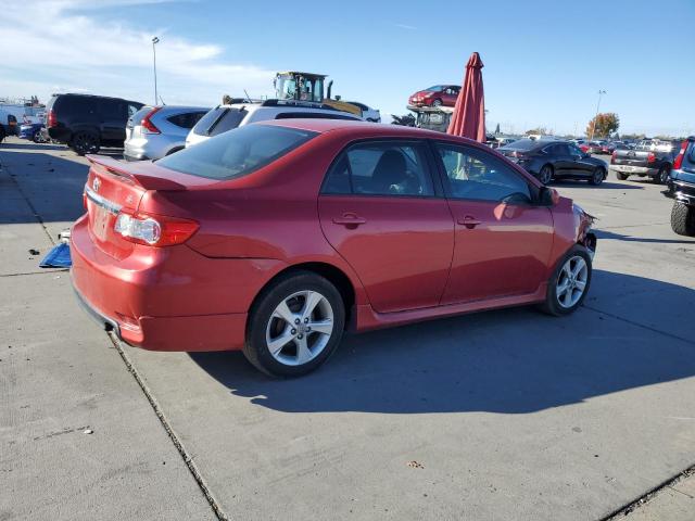  TOYOTA COROLLA 2012 Czerwony