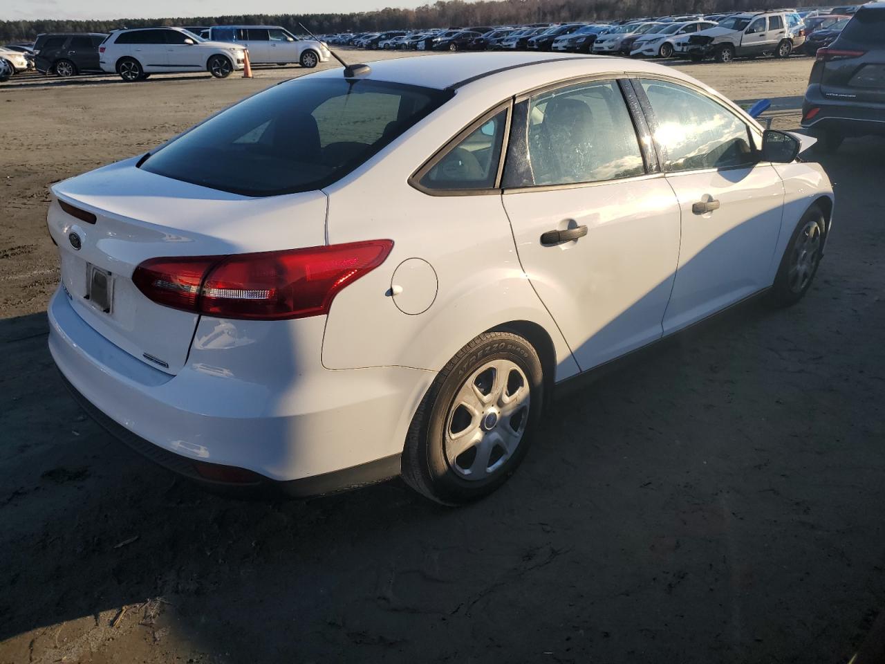 2016 Ford Focus - Image 3