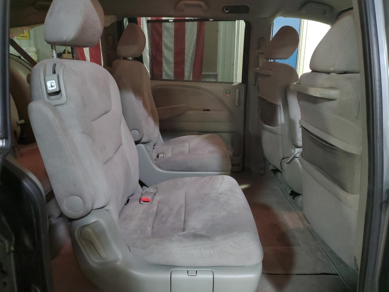 2007 Honda Odyssey - Image 11