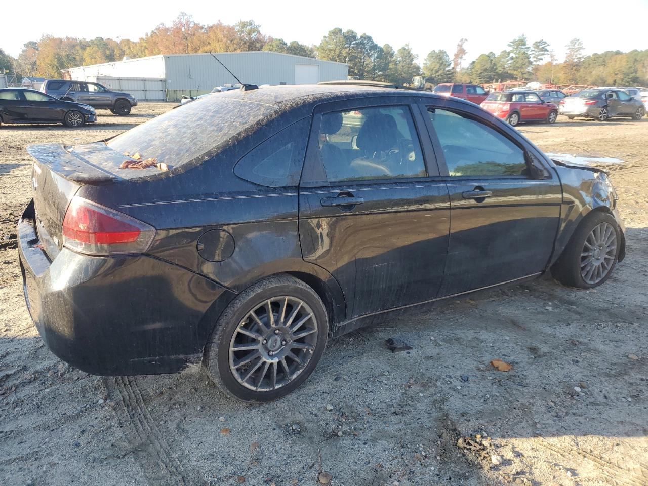 2010 Ford Focus - Image 3