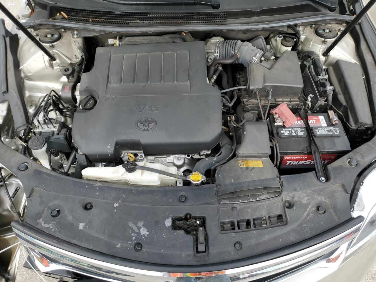2014 Toyota Avalon - Image 11