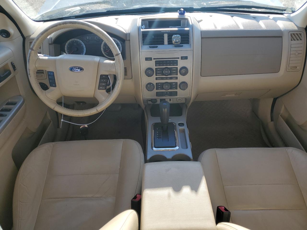 2009 Ford Escape - Image 8