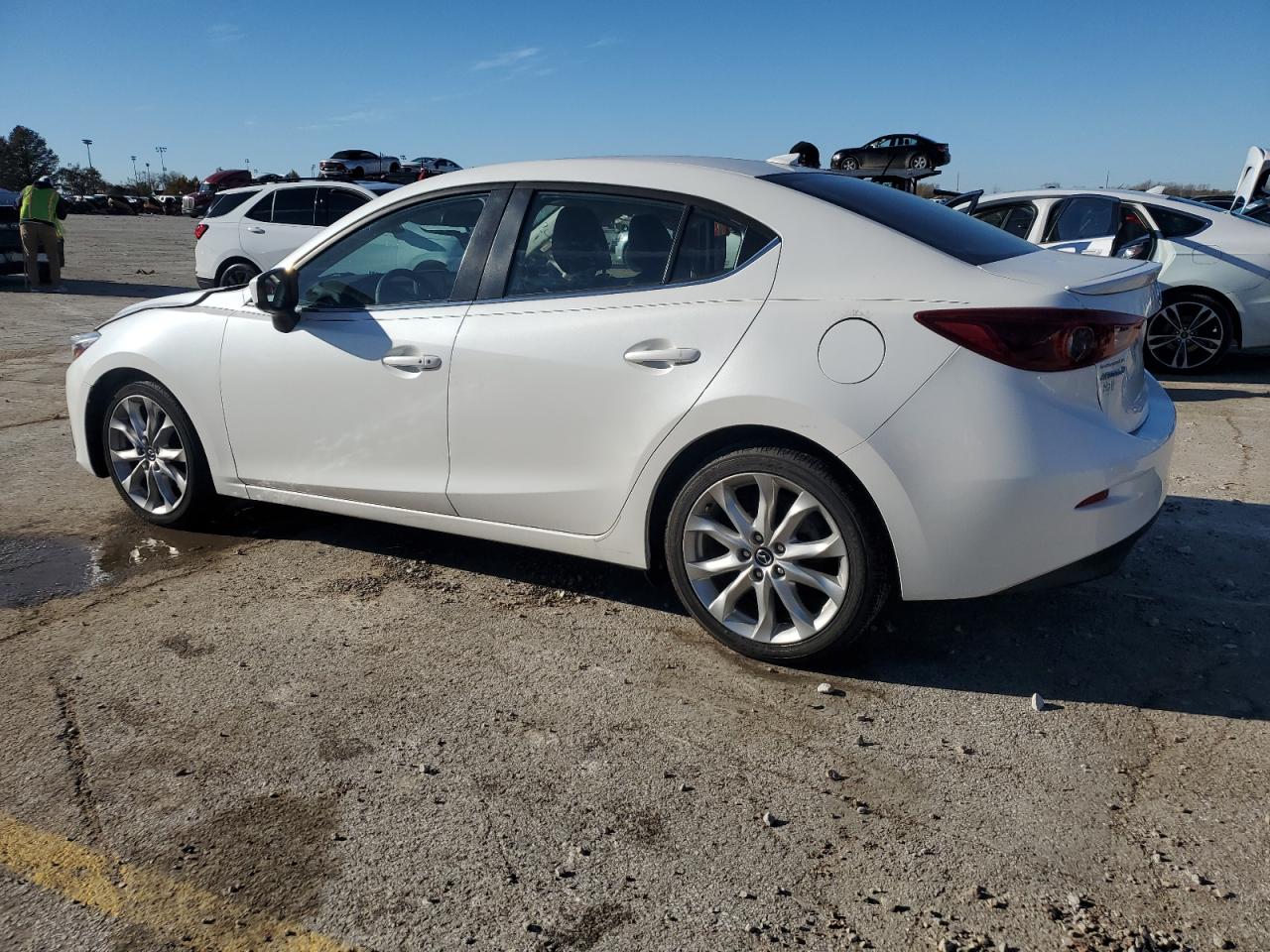 2014 Mazda 3 - Image 2