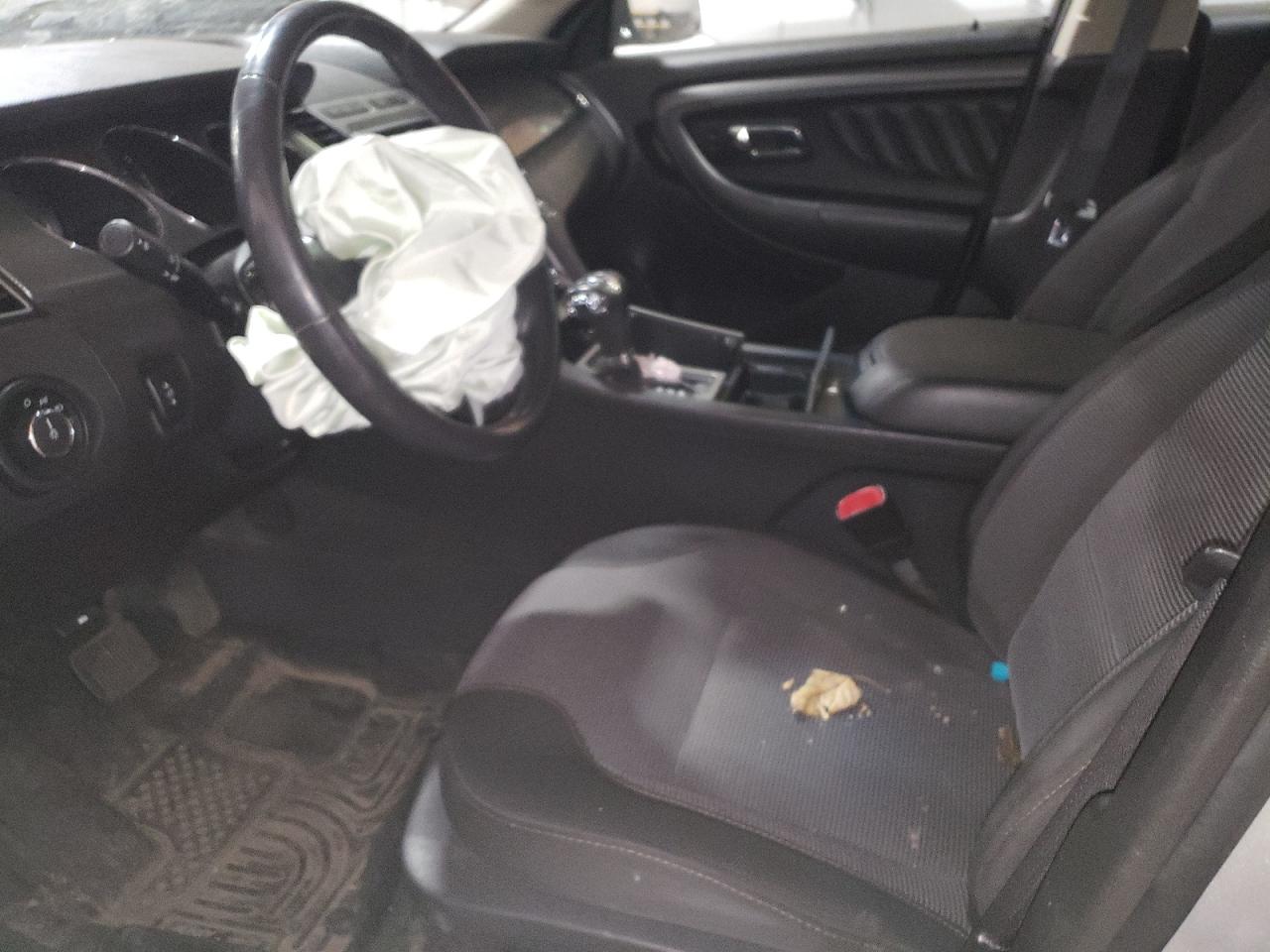 2010 Ford Taurus - Image 7