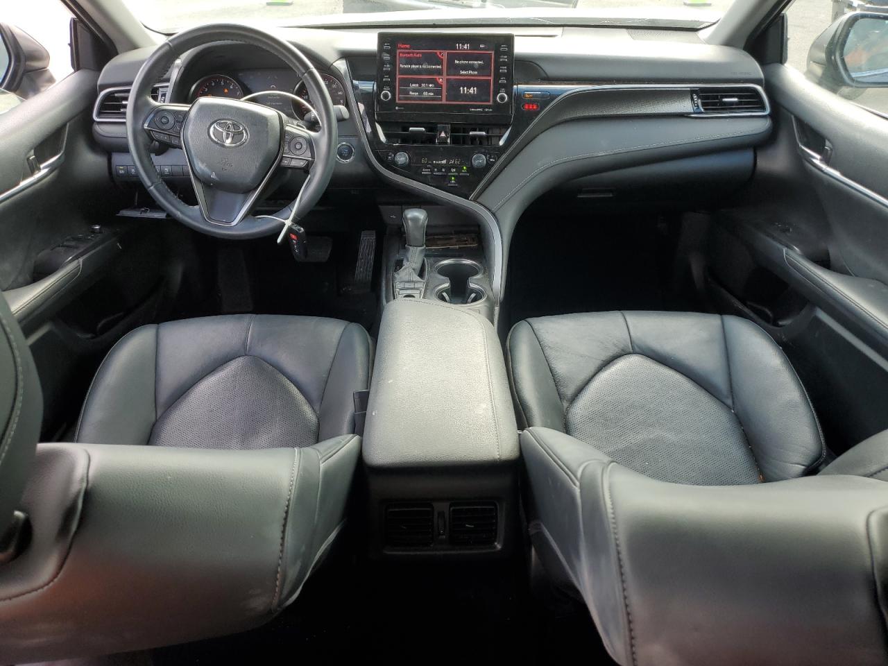 2022 Toyota Camry - Image 8