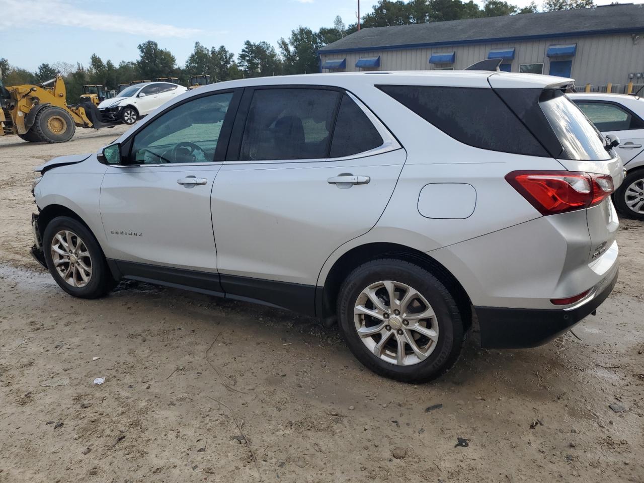 VIN 3GNAXKEV2KS545572 2019 CHEVROLET EQUINOX no.2