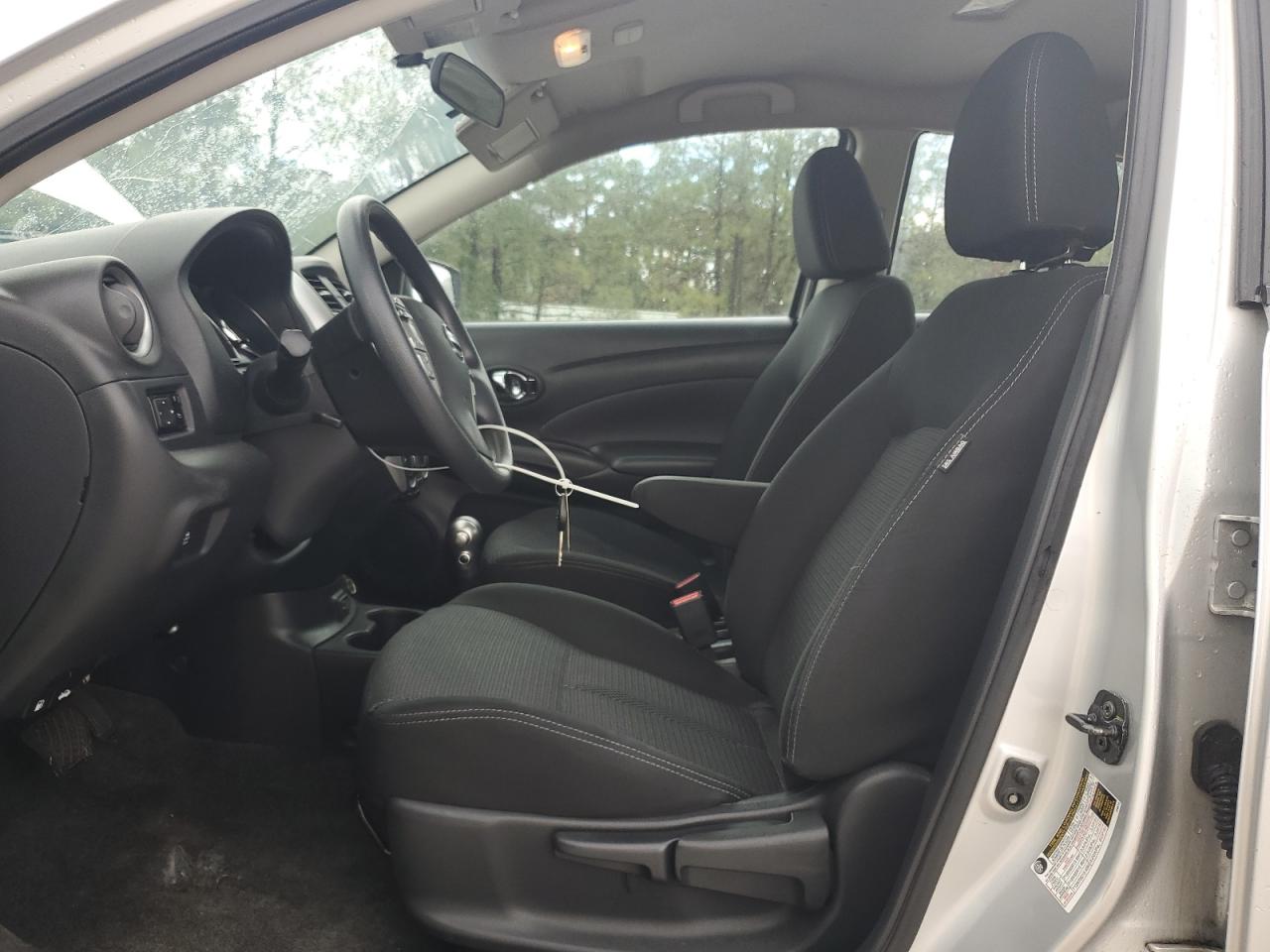 2019 Nissan Versa - Image 7