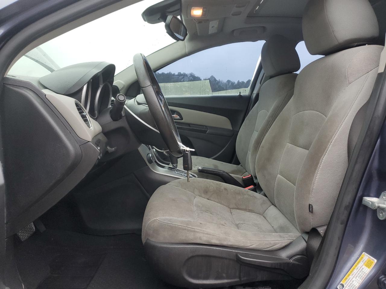 2014 Chevrolet Cruze - Image 7
